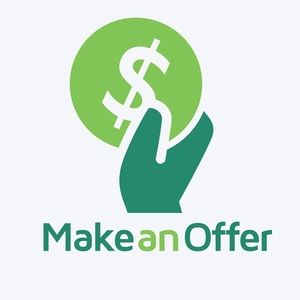 👕MAKE AN OFFER I WILL MOST LIKELY ACCEPT.👕